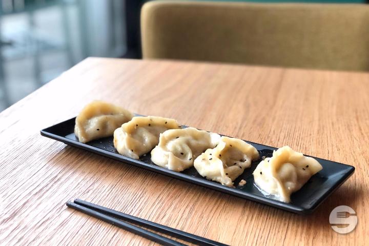 Chicken & zucchini 5 pcs. - Lucky Noodle
