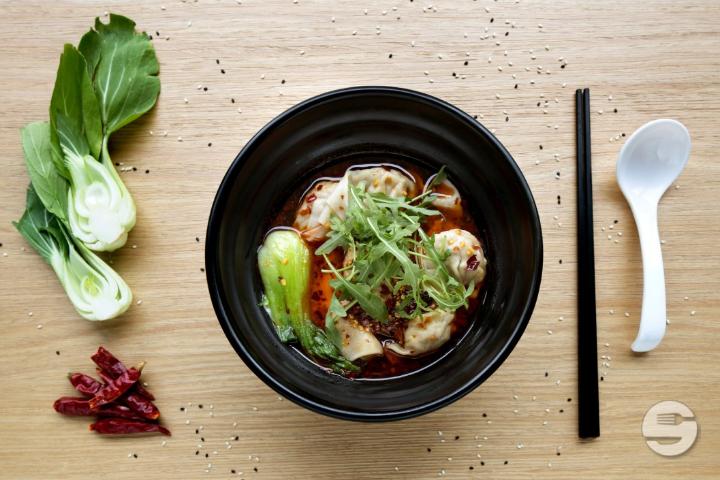 Dumplings Soup 8 Stk. - Lucky Noodle