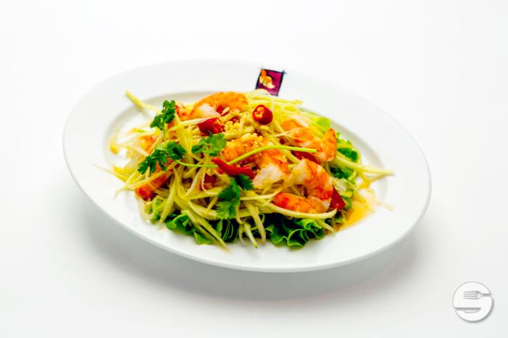 27. Green papaya salad with shrimps - L'indochine