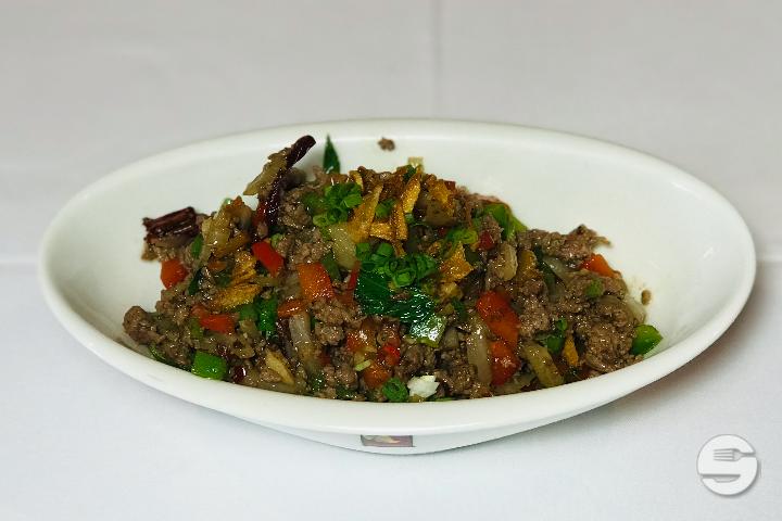 46. Finely chopped beef with basil - L'indochine