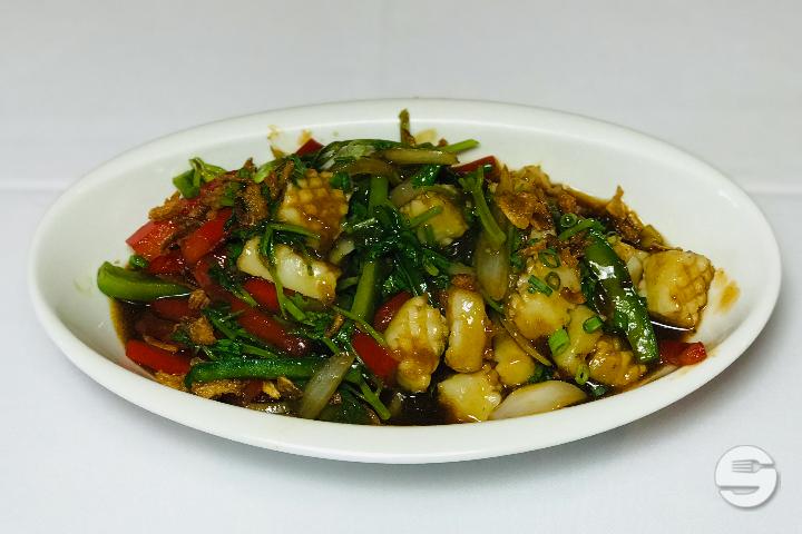 32. Pan-fried scallops with basil - L'indochine
