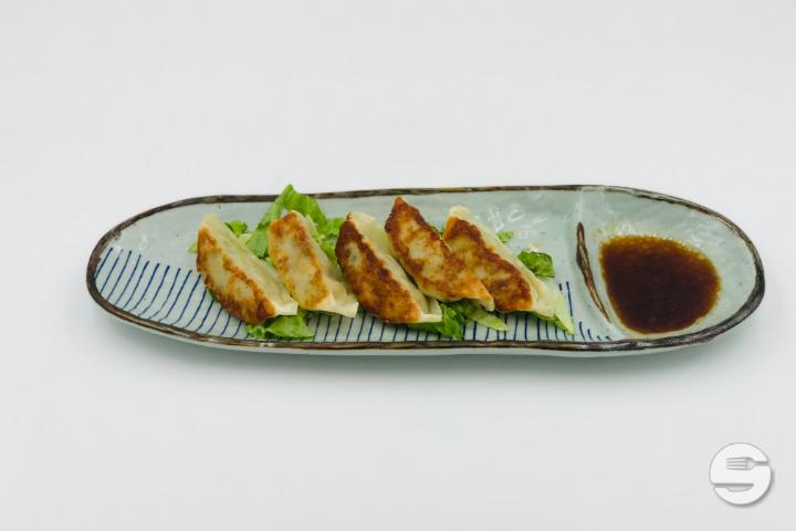 105. Raviolis Grillés aux Crevettes - Takasan Teppan Yaki