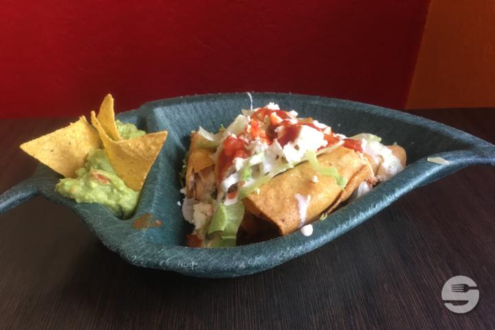 Mini Tacos Dorados - Le Chat Rouge