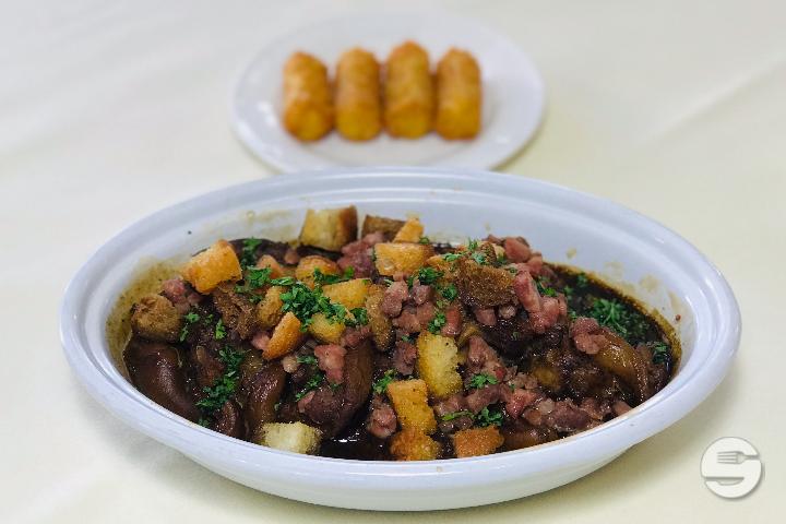 Pork Feet in Madeira - La Treille