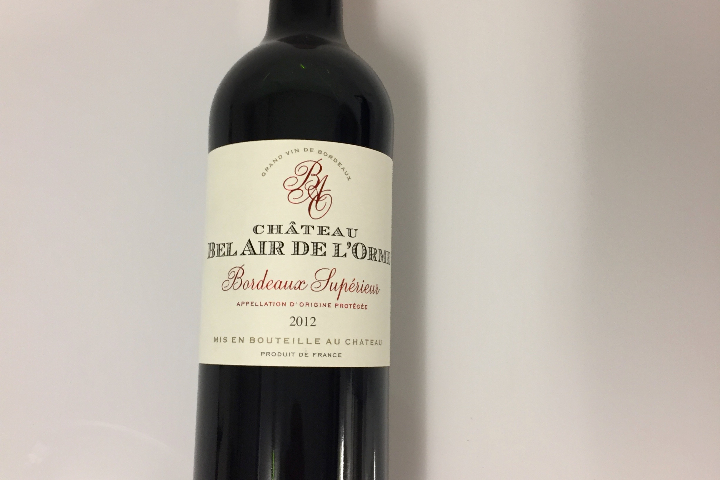 Vin rouge Chateau Belair 2012 Bordeaux supérieur - Mike Wong
