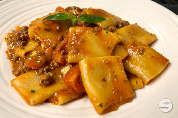 Paccheri with Italian Sausage - Restaurant Les Marronniers