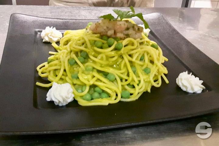 Spaghetti with a Soup of Peas - Restaurant Les Marronniers