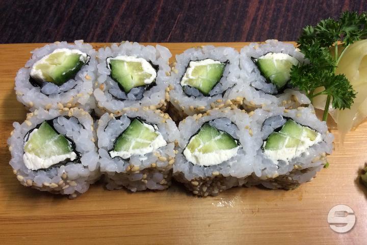 Maki Concombre & Fromage - Chez Lin