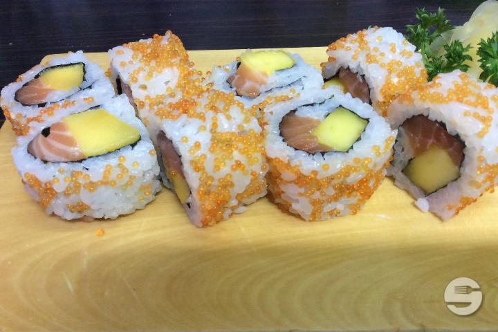 Uramaki Saumon & Mangue - Chez Lin