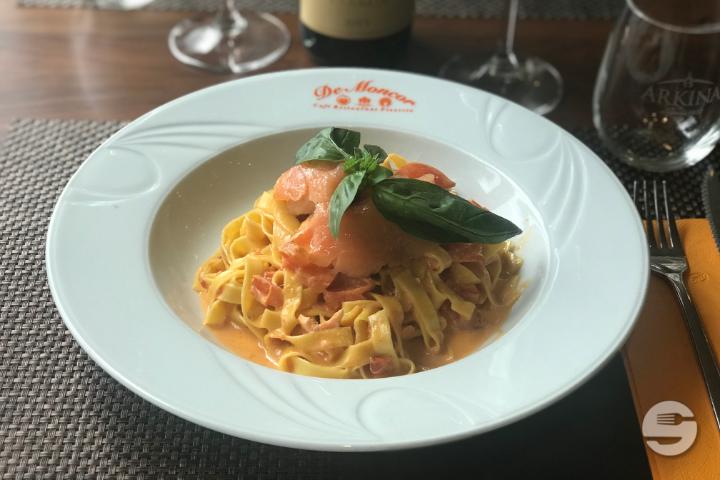 Tagliatelle au Saumon Frais - Pizzeria De Pérolles