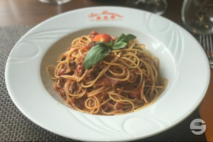 Spaghetti Bolognaise - Pizzeria De Pérolles