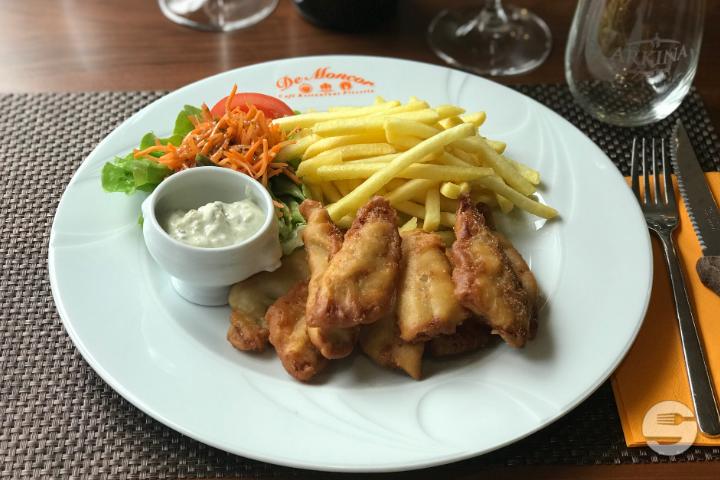 Filets de Perche Frits - Pizzeria De Pérolles