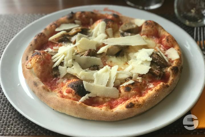 Quattro Formaggi - Pizzeria De Pérolles