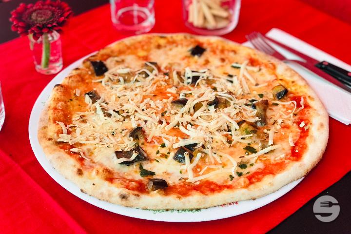Pizza Siciliana - Pizzeria Da Gennaro
