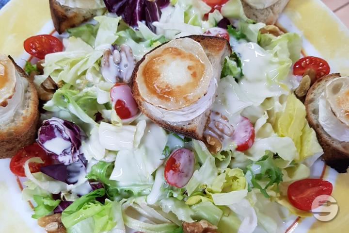 88. Salade Chèvre chaud - Pizzeria Da Gennaro
