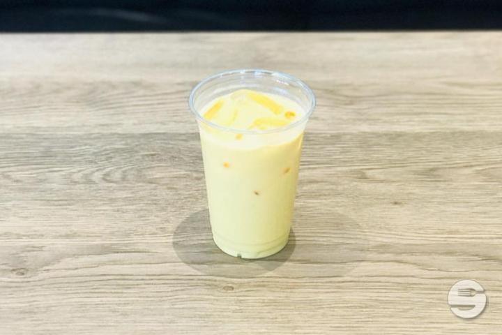 Mango Lassi - Lahore Food