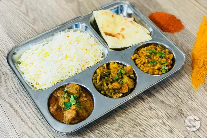Gujrati - Lahore Food