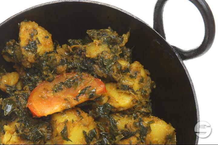 Aloo Palak - Lahore Food by Shahi