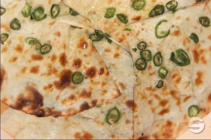 Cheese and Chili Naan - Lahore Food by Shahi