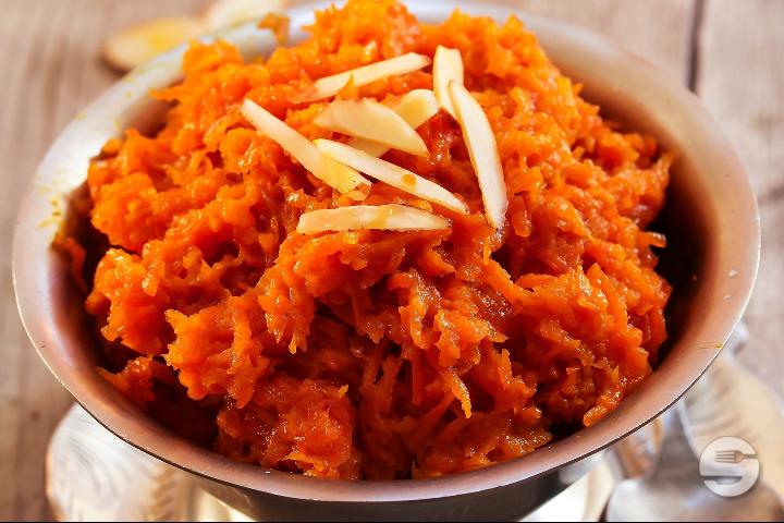 Gajar Ka Helwa - Lahore Food by Shahi