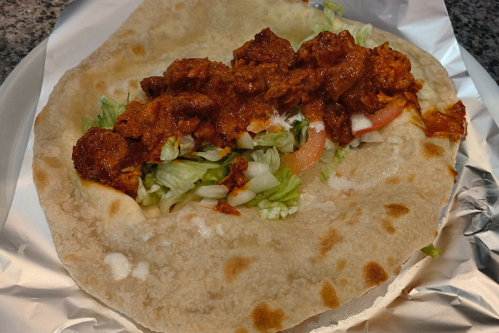 NAANWICH Butter Chicken - Lahore Food by Shahi