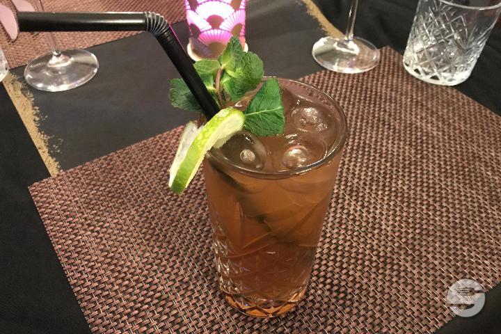 Ginger Lemon grass ice tea - Tamarind Hill Zurich