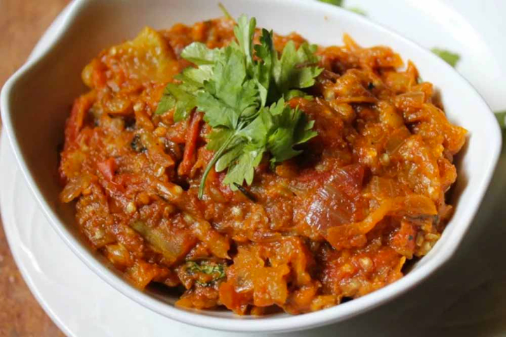 Aloo Baingan - Tamarind Hill Zurich