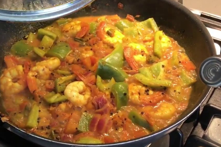 PRAWN JALFREZI - Tamarind Hill Zurich