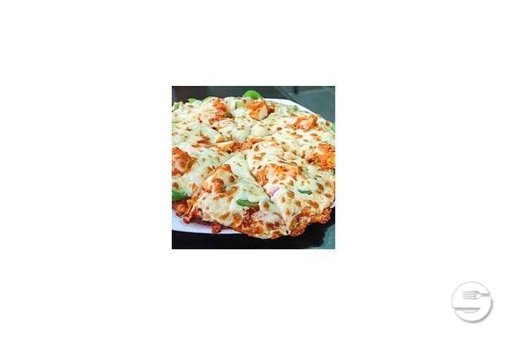 Butter paneer pizza - Tamarind Hill Zurich