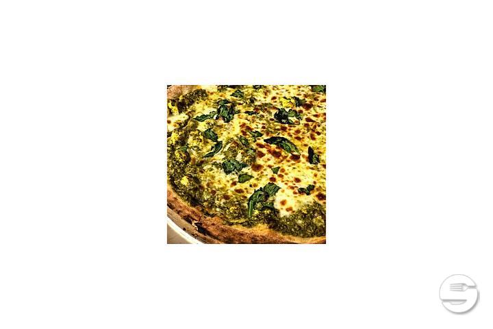 Palak paneer pizza - Tamarind Hill Zurich