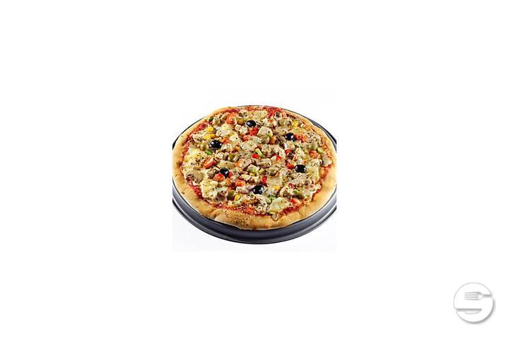 Chicken garlic pizza - Tamarind Hill Zurich