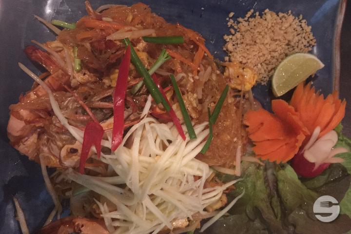 Fried Noodles with Shrimps (Pad-Thaï) - A NAM