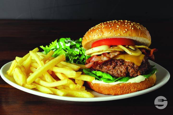 California Burger - Old Wild West