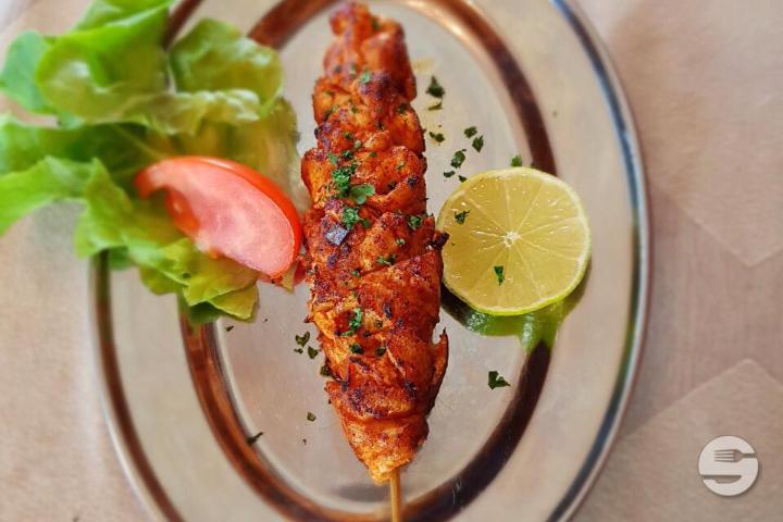 Chicken Seekh Kabab - Café des Alpes