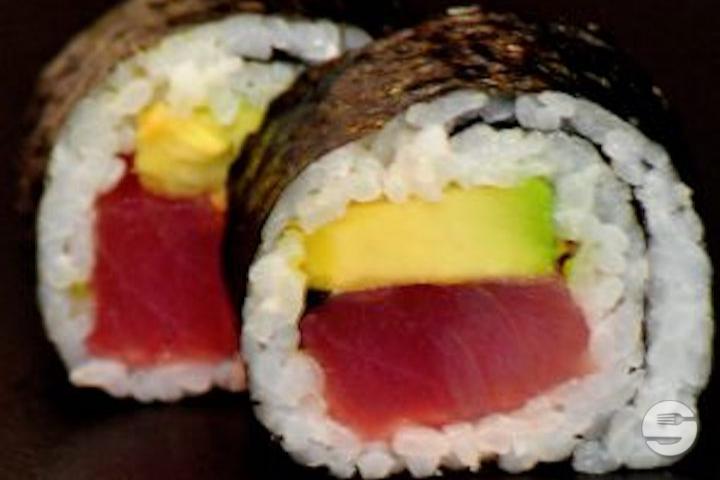 SR5 - Tuna and Avocado - Wasabi Sushi