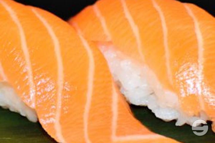 SU1 - Salmon - Wasabi Sushi