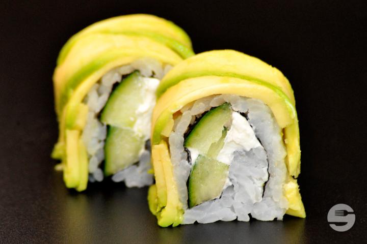 RB1 - Avocat, Concombre et Fromage - Wasabi Sushi