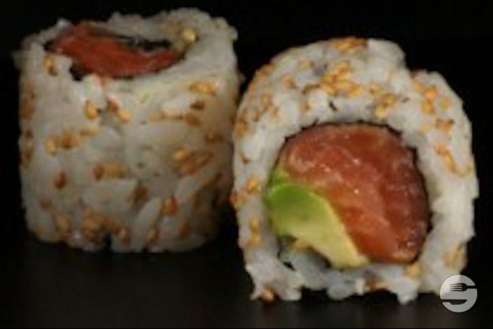 C4 - Saumon Fumé et Avocat - Wasabi Sushi