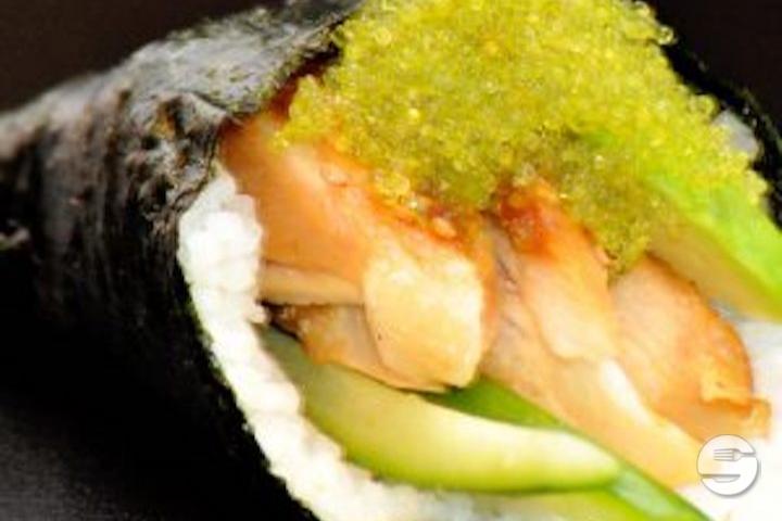T12 - Poulet et Avocat - Wasabi Sushi