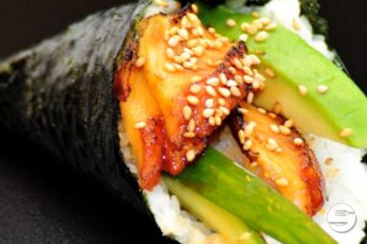 T13 - Anguille et Avocat - Wasabi Sushi