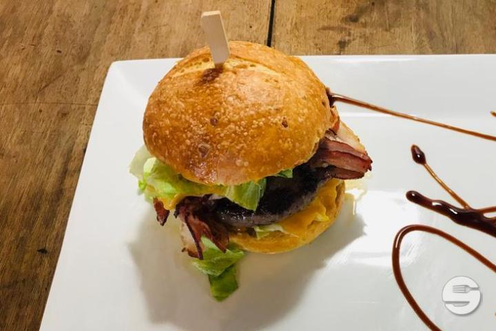 Croc-Burger - Speedy Food