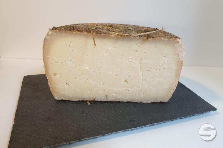 Fromage de Brebis au Foin - Brillucci Aperitivo