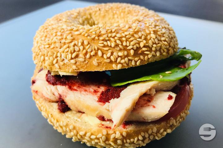 Bagel au Poulet Tandoori - Croq-midi.ch