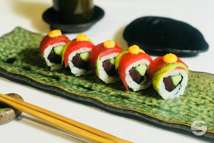 32. Signature Roll - SAGANO