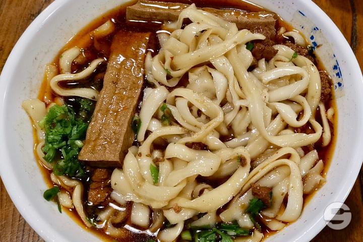Daxo Xiao Mian Sautées aux Légumes - Dong Fang