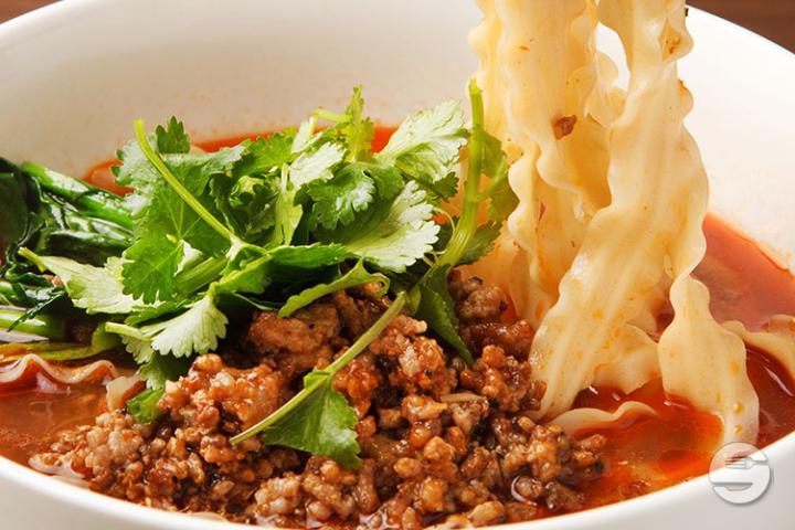 Daxo Xiao Mian Sautées au Bœuf - Dong Fang
