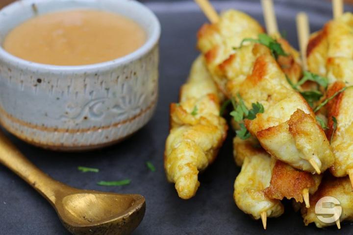 Brochettes de Poulet Saté - Dong Fang