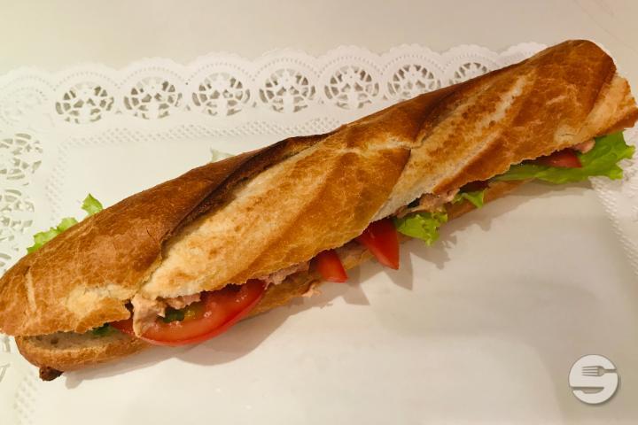 Demi Baguettes - Ouchy Snack