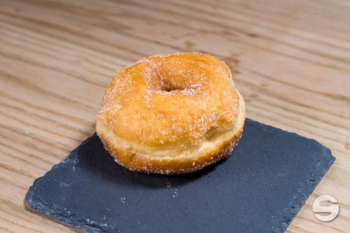 Donut Sucre Cannelle - Donut House by L'Artisan
