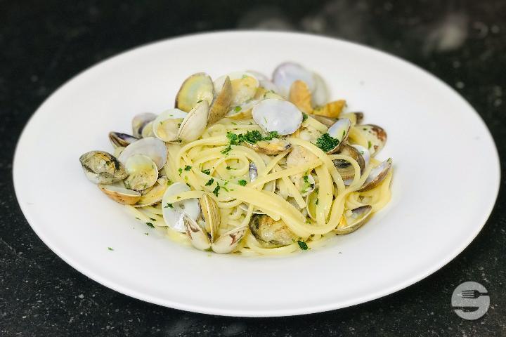 Linguine with Vongole - L'Antica Trattoria